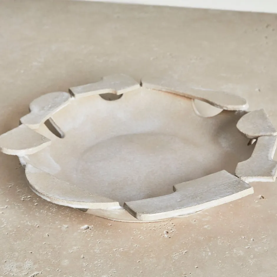 Entertaining|Platters & Trays<Kelly Wearstler centerpiece FROSTEDFLAX