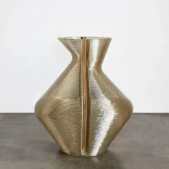 Art & Sculpture|Vases<Kelly Wearstler changing vase RECLAIMEDPLASTIC