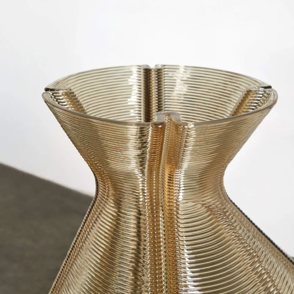 Art & Sculpture|Vases<Kelly Wearstler changing vase RECLAIMEDPLASTIC