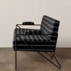 Sofas<Kelly Wearstler emmett settee - outdoor