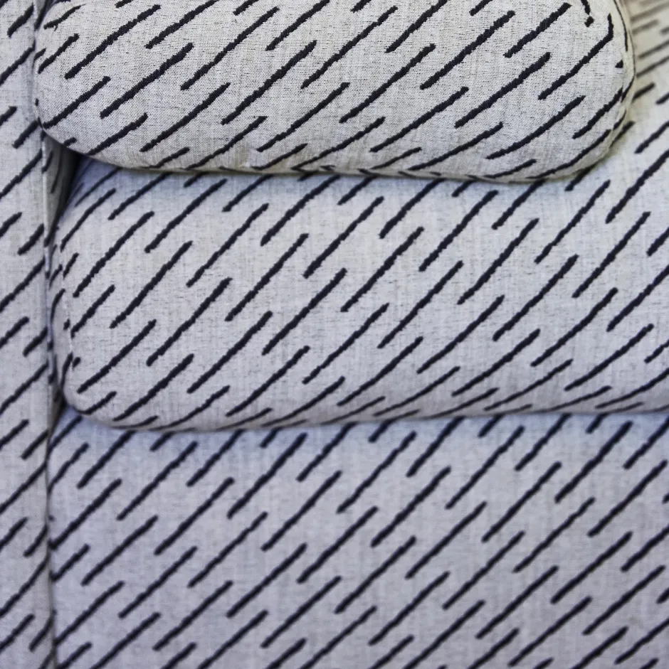 Fabrics<Kelly Wearstler esker weave EBONYONIVORY