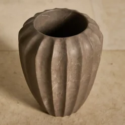 Entertaining|Vases<Kelly Wearstler fluted small vase LIGHTSMOKE