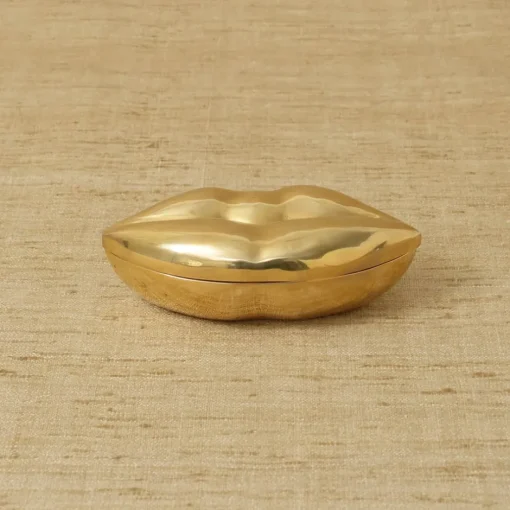 Objects<Kelly Wearstler kiss box NATURALBRASS