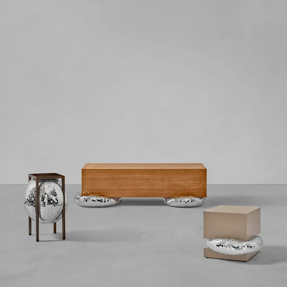 Side Tables<Kelly Wearstler london side table LACQUER