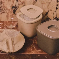 Entertaining|Barware<Kelly Wearstler maris ice bucket TAUPE