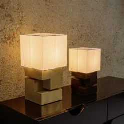 Table<Kelly Wearstler nucleo 18" table lamp MUSEUMBLACKWITHLINENSHADE