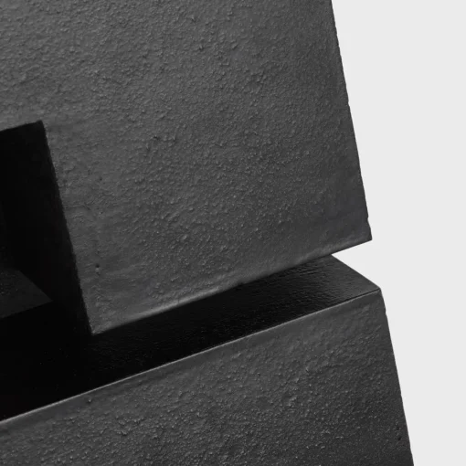 Table<Kelly Wearstler nucleo 18" table lamp MUSEUMBLACKWITHLINENSHADE