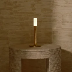 Table|Portables<Kelly Wearstler rousseau 10" rechargeable accent lamp ANTIQUE-BURNISHEDBRASSWITHETCHEDCRYSTAL