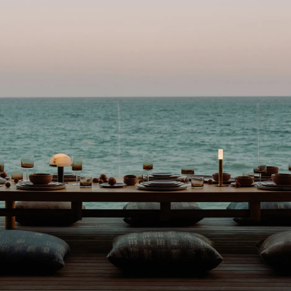 Portables<Kelly Wearstler rousseau 10" rechargeable accent lamp BRONZEWITHETCHEDCRYSTAL