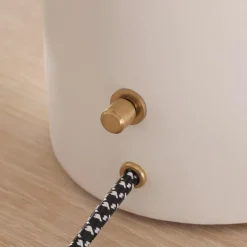 Table<Kelly Wearstler tiglia low table lamp PLASTERWHITE