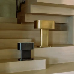 Table<Kelly Wearstler wyllis small table lamp NATURALBRASS